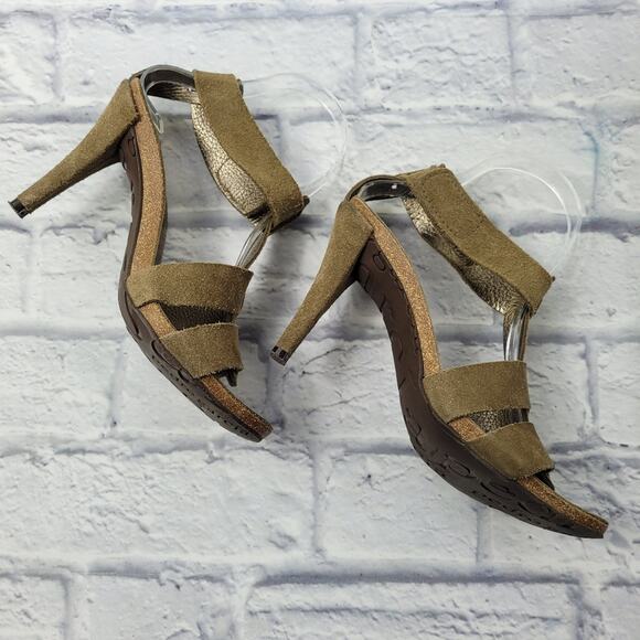 Pedro Garcia Olive Green Suede T-Strap Heeled Sandals - Picture 10 of 16